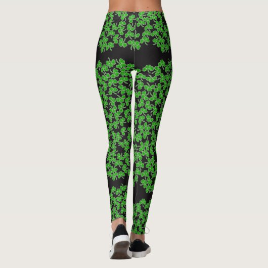 St. Patricks Day Green Shamrock Pattern op Black Leggings (Achterkant)