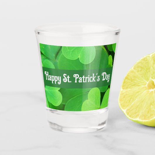 St. Patrick's Day Green Shamrocks and Clovers      Shot Glas (Voorkant)