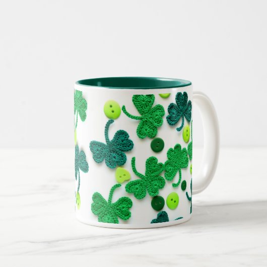 St. Patrick's Day Haakhart Shamrock Mok (Voorkant rechts)