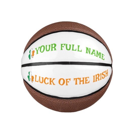 St Patrick's Day Ireland Flag Shamrock Custom Name Basketbal (Voorkant)