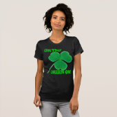 St. Patrick's Day Irish Green on! klaver T-shirt (Voorkant volledig)