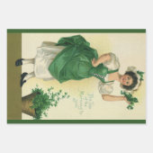 St. Patrick's Day Irish Lass met Klavers Inpakpapier Vel (Voorkant 3)