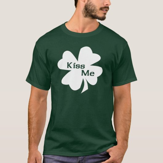 St. Patrick's Day Kiss me T-Shirt (Voorkant)
