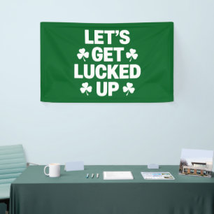 St Patrick's Day Laten we de Ierse klaver opzadele Spandoek