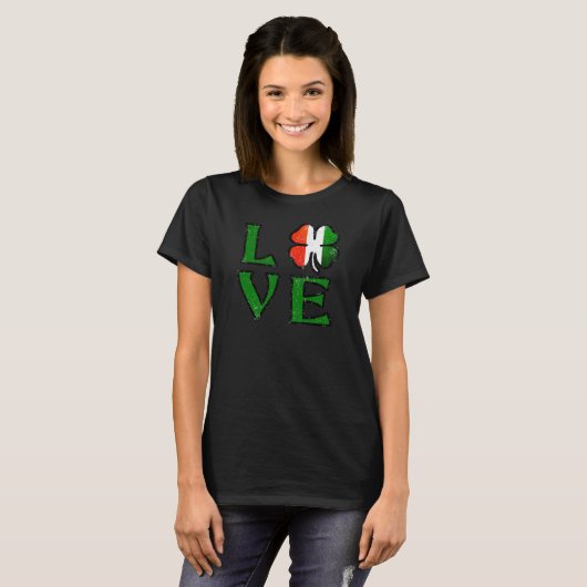 St Patrick's Day Love Four Leaf Clover Ierse Vlag T-shirt (Voorkant volledig)