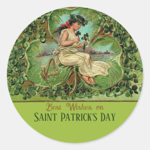 St. Patrick's Day  Meisje met Shamrocks Ronde Sticker