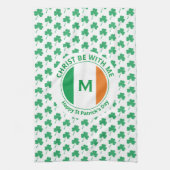 St Patricks Day Monogram Name Shamrock Theedoek (Verticaal)