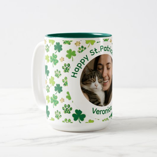 St. Patrick's Day Personalized Cat Mom Photo Mug (Devant gauche)