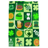 St. Patrick's Day-pictogrammen naadloos patroon Medium Cadeauzakje (Voorkant)