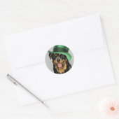 St. Patrick's Day Rottweiler Ronde Sticker (Envelop)