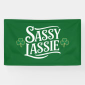 St Patricks Day Sassy Lassie Grappig Iers meisje Spandoek (Horizontaal)