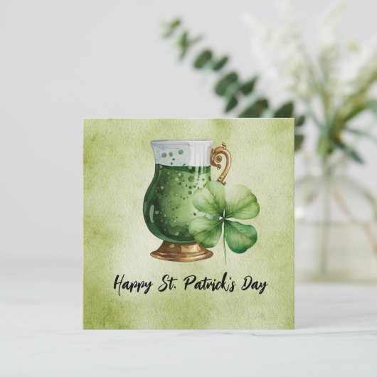 St. Patrick's Day Shamrock Clover en bier Kaart (Staand voorkant)
