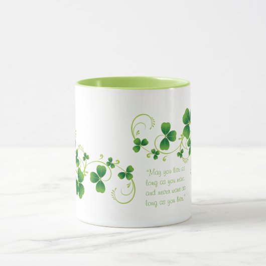 St. Patrick's Day Shamrock et Irish Blessing Mug (Centre)