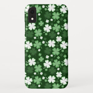 St. Patrick's Day Shamrocks iPhone XR Hoesje
