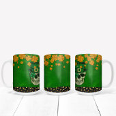 St. Patrick's Day-thema met schedel en shamrock Tweekleurige Koffiemok