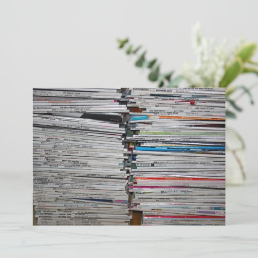 Stack of Magazines Invitation Kaart (Staand voorkant)