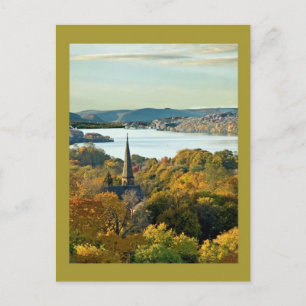 Stad aan de rivier briefkaart