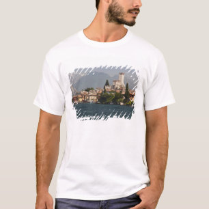 Stad aan het meer, Malcesine, provincie Verona, It T-shirt
