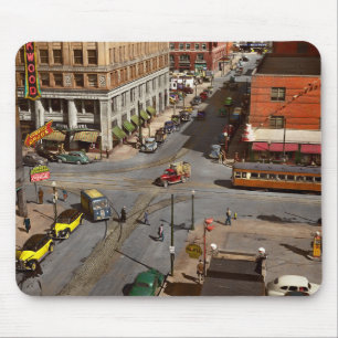 Stad - Iowa - Des Moines - Walnut & Fourth 1940 Muismat