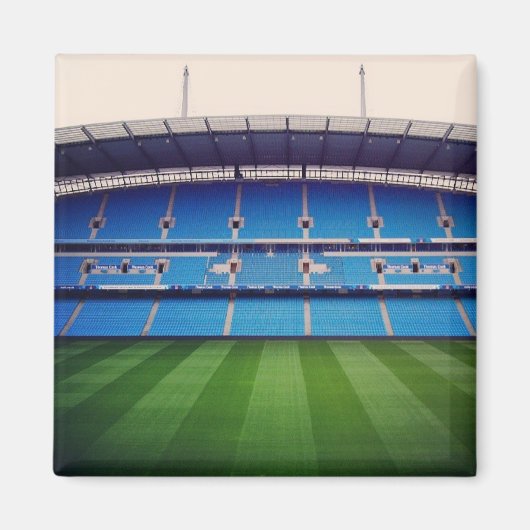 Stade, Manchester Magnet (Devant)