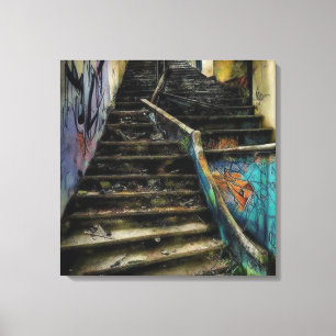 Stads Kunst op Trap Verwaarloosd Gebouw Canvas Afdruk