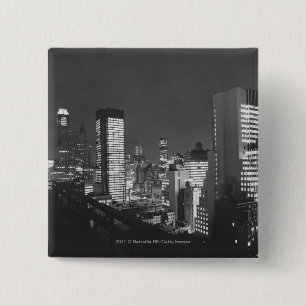 Stadsgebouwen bij nacht B&W, verhoogd uitzicht Vierkante Button 5,1 Cm