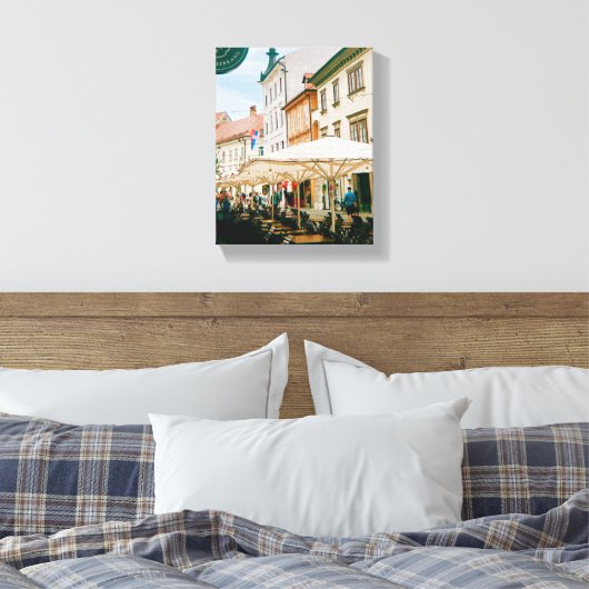 stadsgezicht van Ljubljana Canvas Afdruk (Insitu (Slaapkamer))