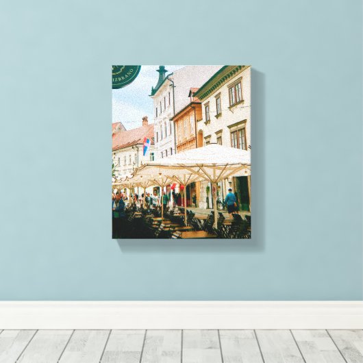 stadsgezicht van Ljubljana Canvas Afdruk (Insitu (Houten vloer))