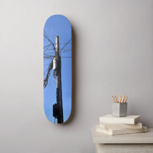 Stadskabels en pool skateboard
