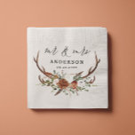 Stag rustique mariage botanique m et mrs script<br><div class="desc">Bois de bois de cerf et de fleurs rustiques serviette mariage. Avec de belles rouille,  terre cuite,  rose rousse et sauge vert pampas herbe eucalyptus aquarelle détails. Ce design mariage moderne est sûr de donner le style pour votre grand jour.</div>