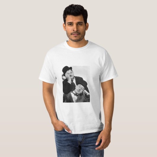 "Stan Laurel en Oliver Hardy: Comedy Legends in " T-shirt (Voorkant volledig)