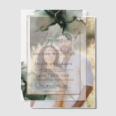 Stand Alone Moderne Sage Green Vellum Invitation (Décalage (Couple))
