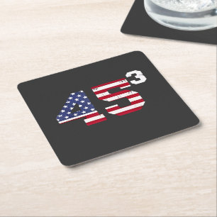 Stand met 45 Pro Trump USA Vlag 4 juli Vierkante Kartonnen Onderzetter