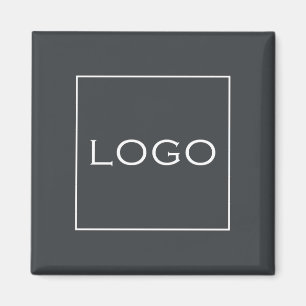 Standaard aangepast logo op achtergrond van houtsk magneet
