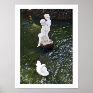 Standbeeld en zwaan in Madeira Poster