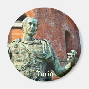 Standbeeld van de Romeinen aan de voorkant van oud Magneet