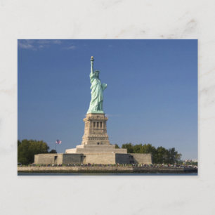 Standbeeld van de Vrijheid op Liberty Island in Ne Briefkaart