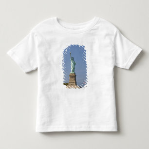 Standbeeld van de Vrijheid op Liberty Island in Ne Kinder Shirts