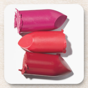 Stapel gebroken lipstick drankjes onderzetter