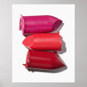Stapel gebroken lipstick poster
