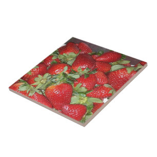 Stapel rode sappige aardbeien tegeltje