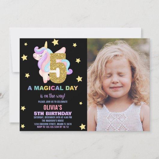 Star Rainbow Unicorn Anniversaire Invitations avec (Devant)