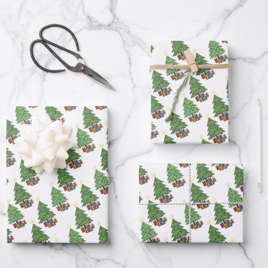 Star-topped Christmas Trees and Gifts Pattern Inpakpapier Vel (Voorkant)