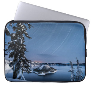 Star Trails   Nationaal park Crater Lake Laptop Sleeve