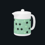 Starburst Jade atomique Pot de thé<br><div class="desc">Ce pot de thé à base de Jade Atomique et de Mint Starbursts a tout le plaisir moderne du milieu du siècle de la cuisine de votre grand-mère, moins le linoléum collant. Le design kitschy est composé d'un arrière - plan jade avec des taches d'or et des starbursts placés aléatoirement...</div>