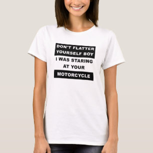 Starend naar je motorfiets Funny Tshirt
