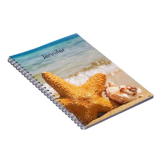Starfish and Seashells on the Beach Personalized Notitieboek (Rechterzijde)