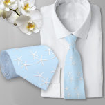 Starfish Motif Pale Blue Beach Groom Cravate<br><div class="desc">Cravate d'étoiles de mer bleu pâle. L'étoile de mer blanche fait un motif sur la couleur bleu bébé.</div>
