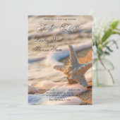 Starfish Serenade: Beach Wedding Kaart (Staand voorkant)