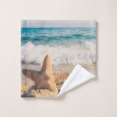 Starfish sur une plage de sable Photo (Gant de toilette)